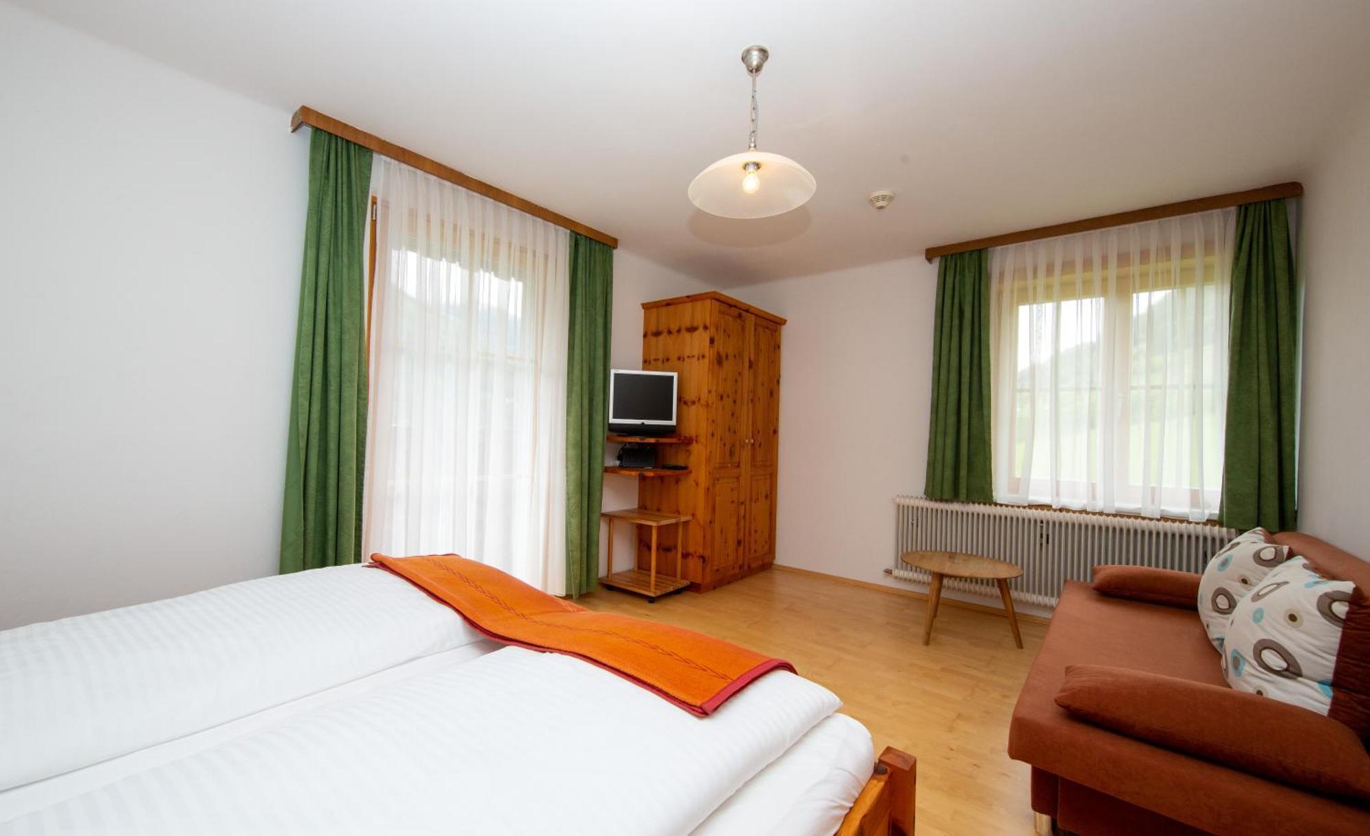 Biobauernhof Spieszschweiger Villa Sankt Nikolai im Sölktal Room photo